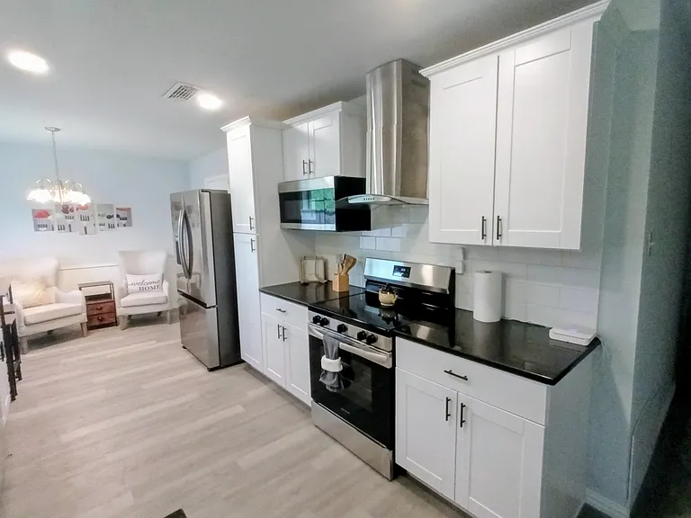 6908 Trimble Dr #2 — Photo 9