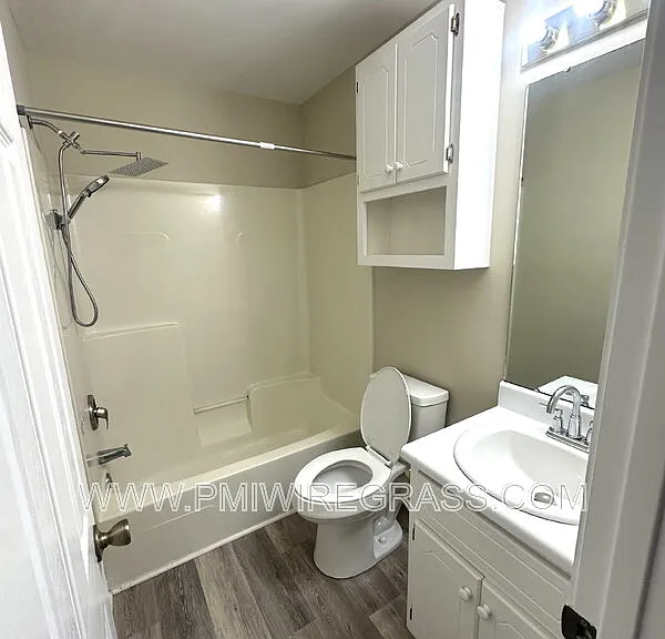 125 Commons Dr — Photo 11