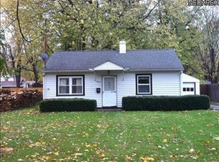 1966 Perth Rd, Madison, OH 44057