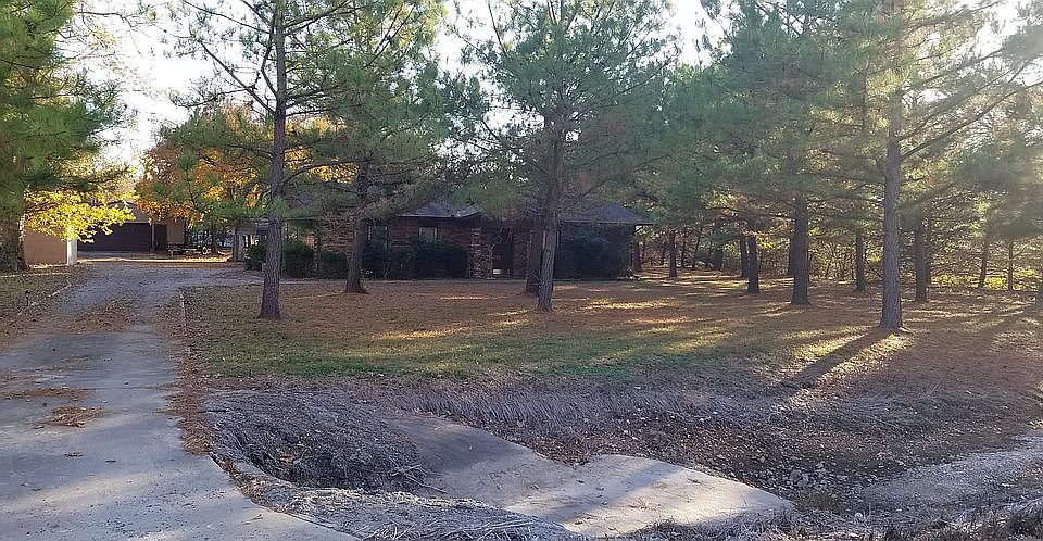 1st image of 1320 Highway 82 N
