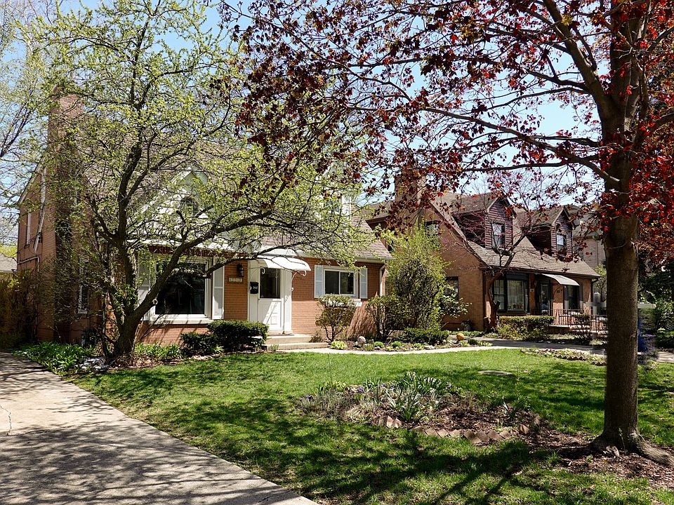1st image of 6717 N Trumbull Ave