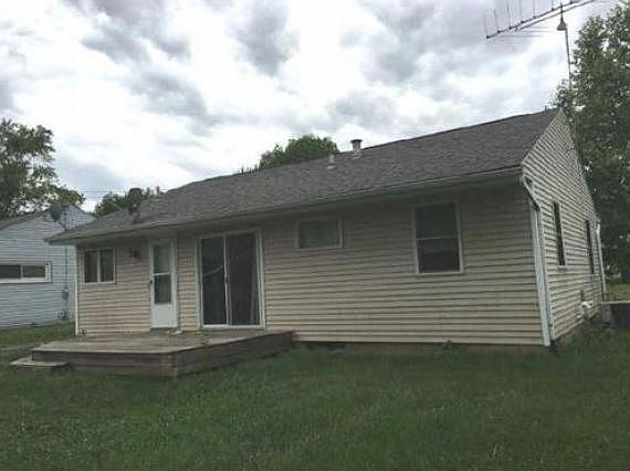 2nd image of 25 Arlington Ave