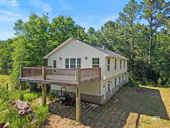 3rd image of 27996 Tolbert Ln