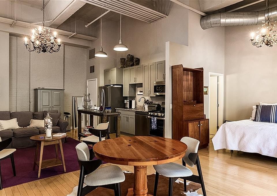 1st image of 304 Pearl St Unit 107