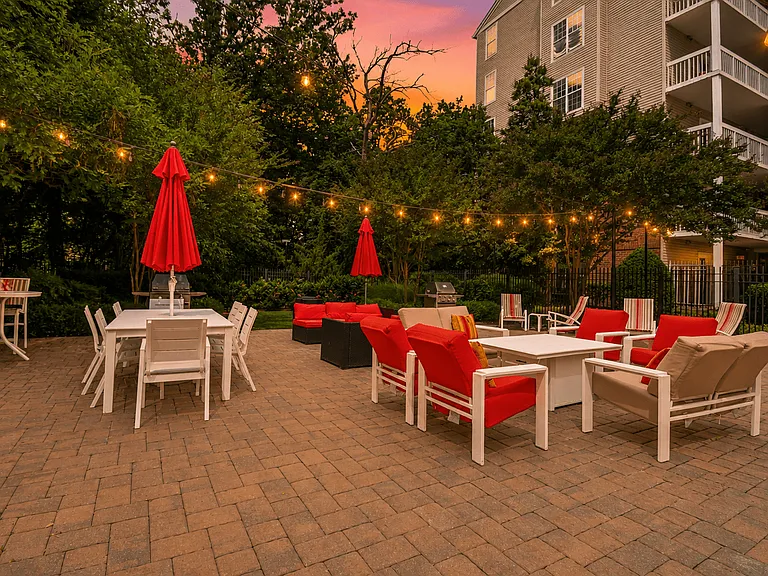 Outdoor Lounge