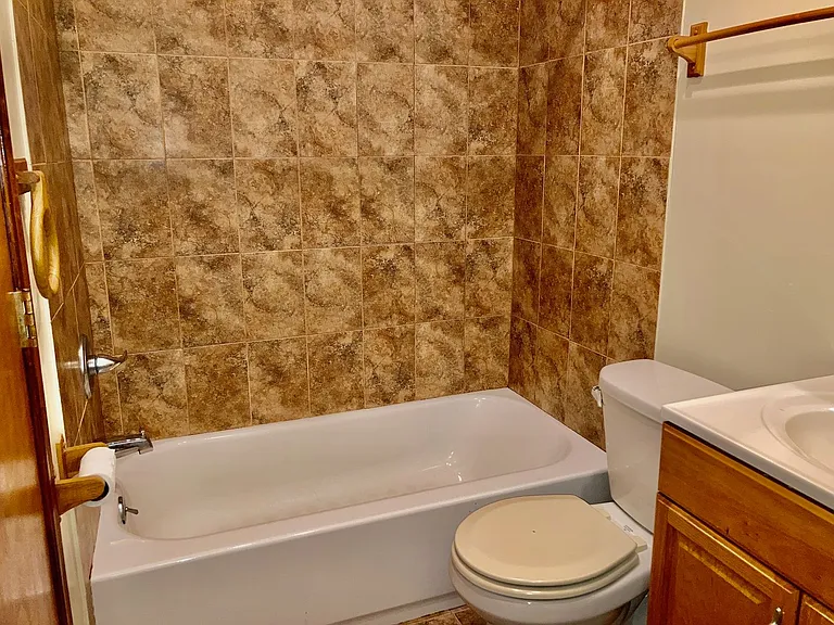 837 S 4th St #3 — Photo 11