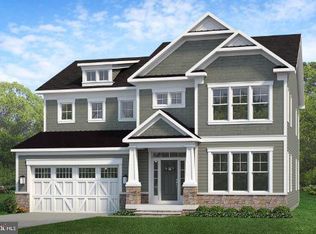 410 Dove Cir SW, Vienna, VA 22180