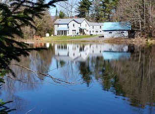 350 Pinnacle Rd, Gloversville, NY 12078