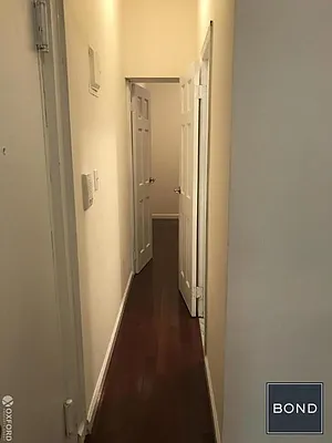 Rented by Bond New York | media 35