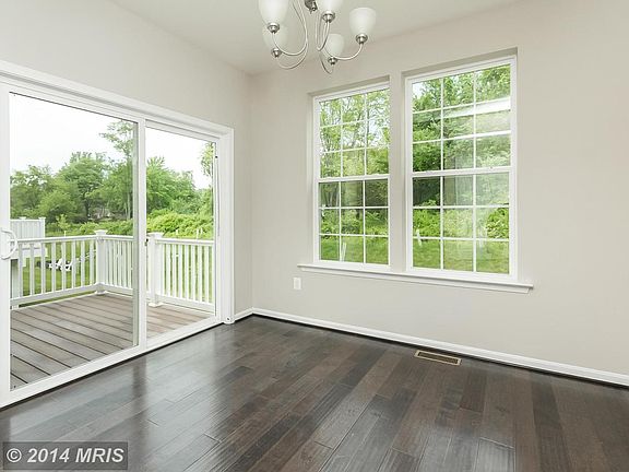 5th image of 1638 Livingston Dr