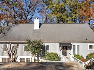 814 Northbrook Dr, Raleigh, NC 27609