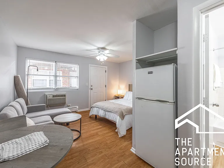 4541 N Beacon St #3D — Photo 4