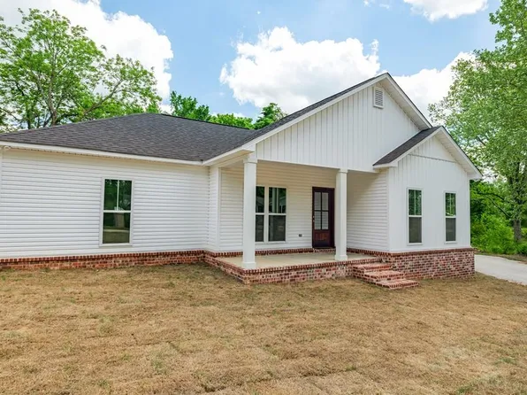 108 Griffin St, Water Valley, MS 38965