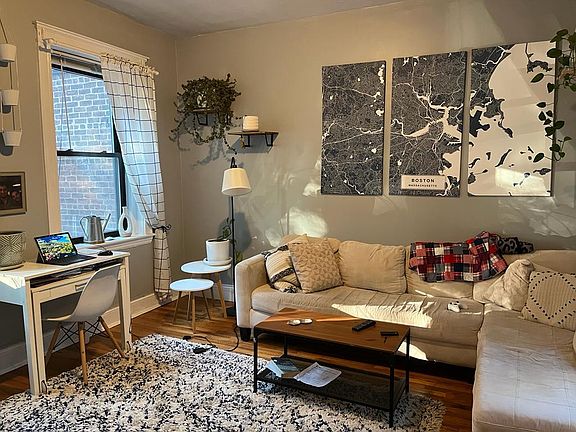 2nd image of 43 Glenville Ave APT 5
