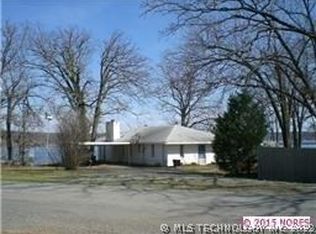 1096 N 4395th Rd, Pryor, OK 74361