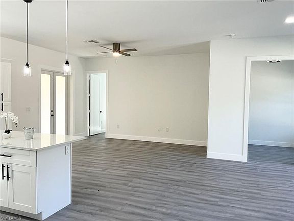 4th image of 1024 Bagget ST E