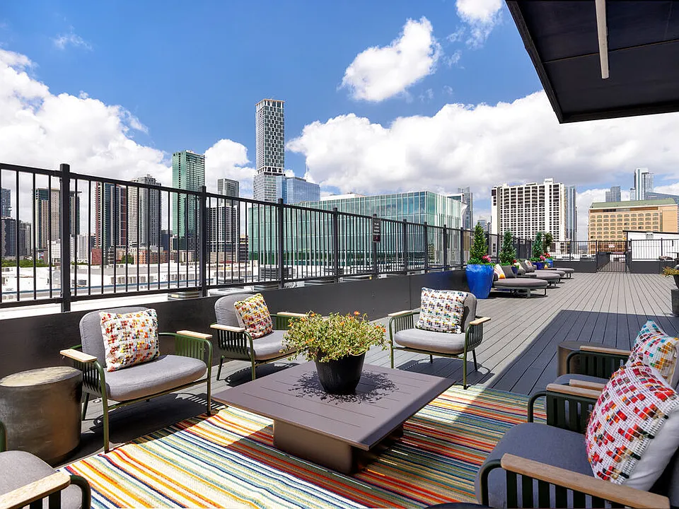 Corazon Apartments