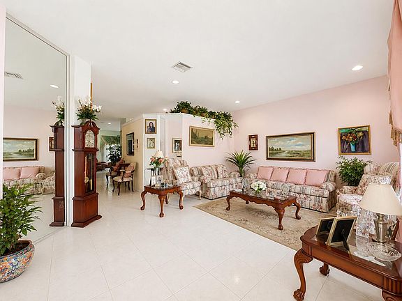 4th image of 15883 SW 14TH Court