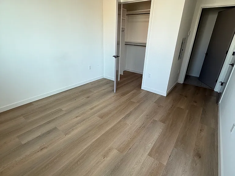 955 S Fedora Street — Photo 22