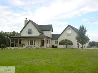 8184 S Vernon Rd, Durand, MI 48429