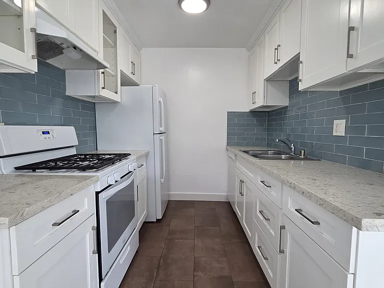 Palmera Apartments — Photo 12