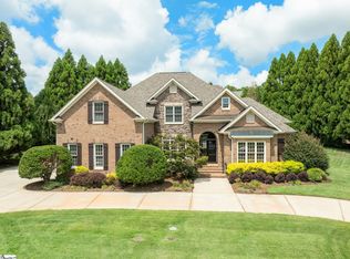 4 Summerhall Glen Ln, Simpsonville, SC 29681