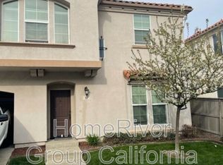 10 Serene Lake Pl, Sacramento, CA