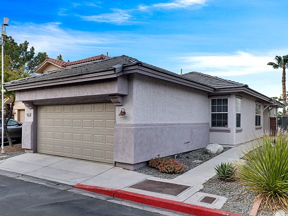 2nd image of 9456 Canalino Dr