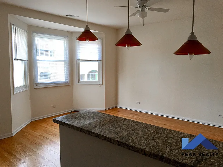 3128 N. Lincoln Ave. — Photo 5