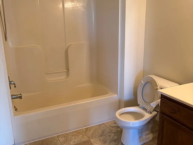 W1087 Lewis Ln — Photo 33
