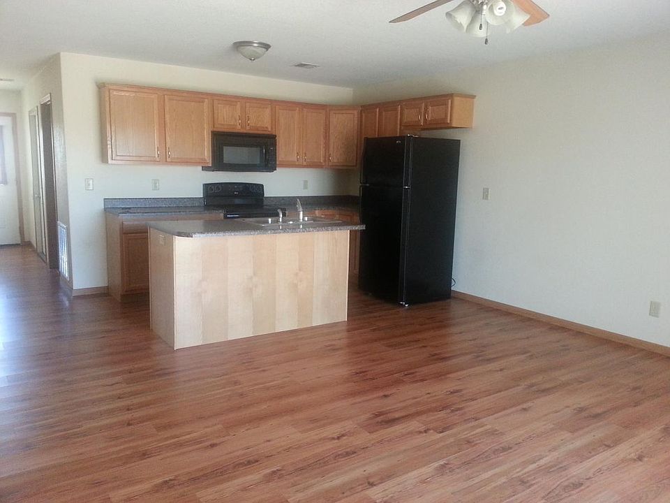 Kitchen has built in microwave.