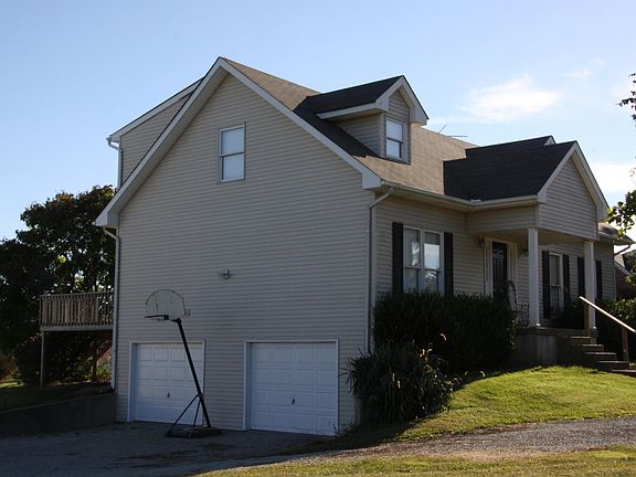 3rd image of 4057 E Benson Pike