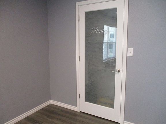 5th image of 3517 Fairlane Ave
