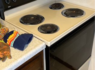 2223 Woodland Dr APT 5, Dubuque, IA 52002