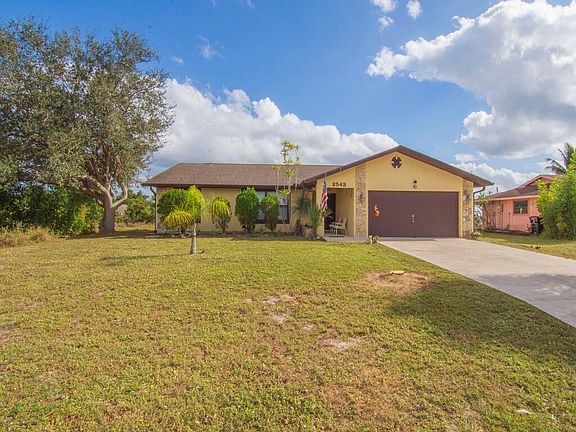 4th image of 2543 SE Price Court