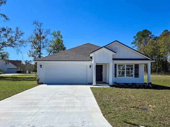18 Sassafras Trl, Crawfordville, FL 32327