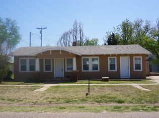 415 E Lubbock St, Slaton, TX 79364