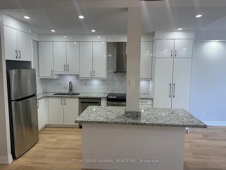 40 Baif Blvd #105 — Photo 8