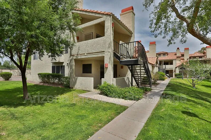 2333 E Southern Ave #1039