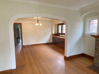 Archway into dining room