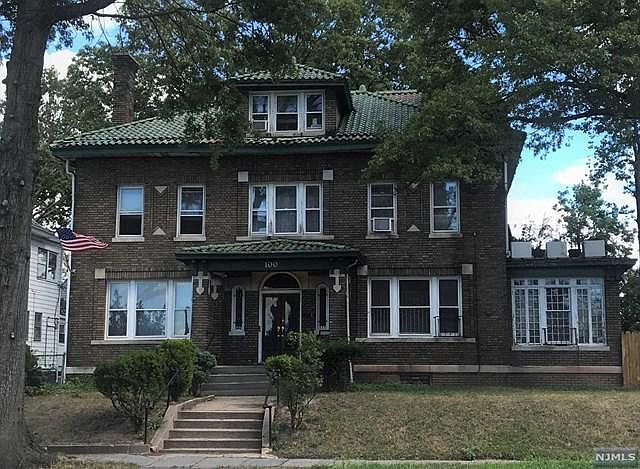 1st image of 100 So Munn Ave