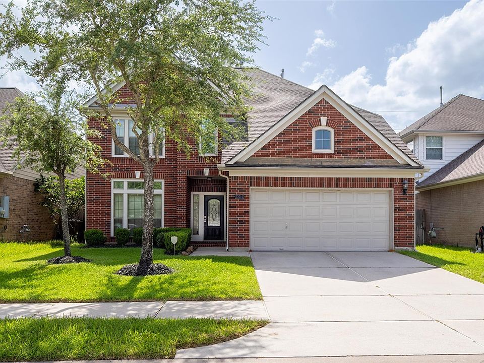 1st image of 13014 Orchard Green Dr