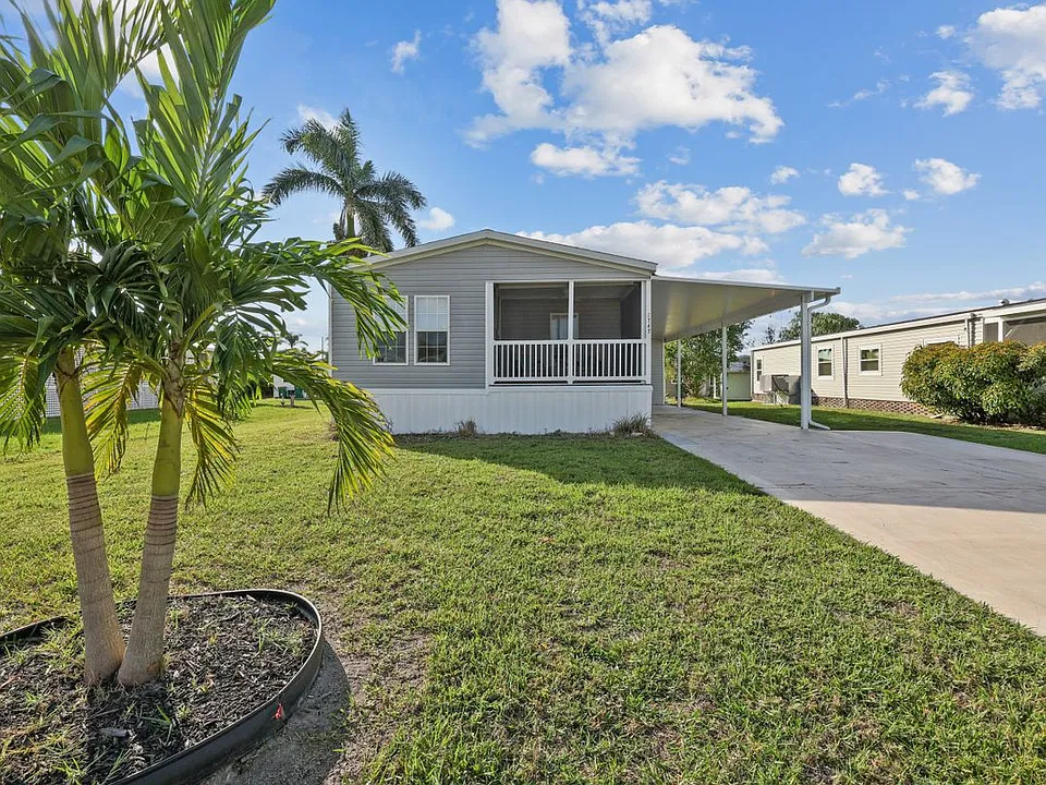 1747 Beverly Dr