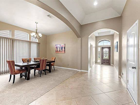 4th image of 6015 Hewes Point Ln