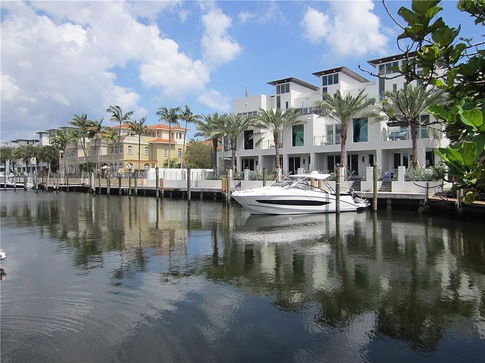 1st image of 239 Hibiscus Avenue