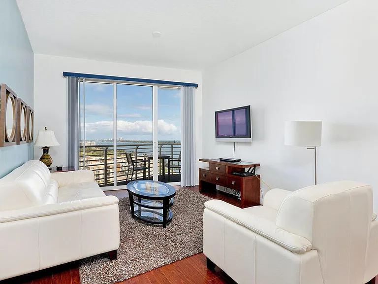 1551 N Flagler Dr #2 — Photo 7