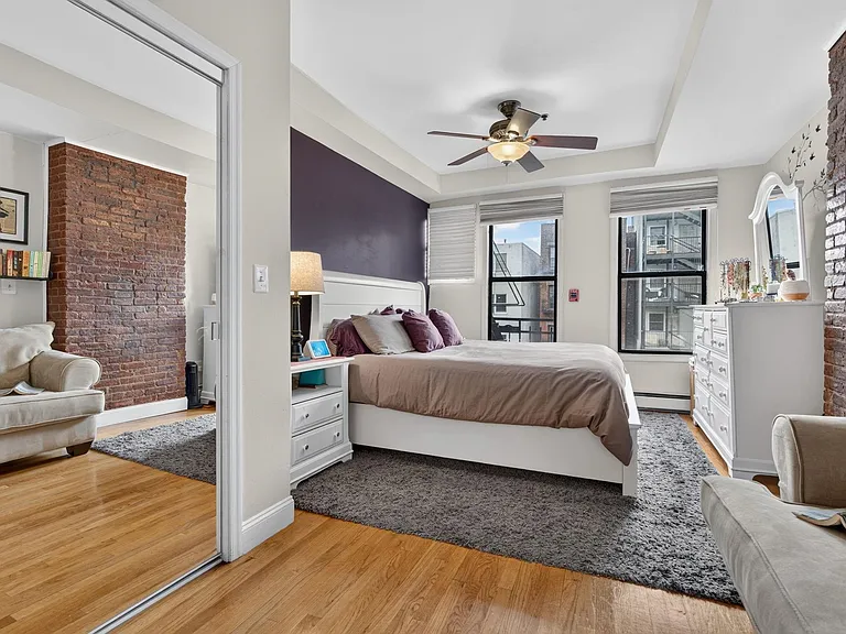 322 Madison St #5 — Photo 9