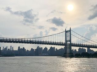 18-11 Ditmars Blvd #2A, Astoria, NY 11105