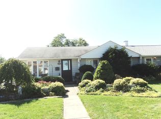 4709 W 88th St, Oak Lawn, IL