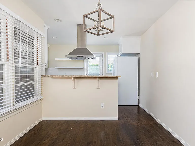 5634 Noel Dr — Photo 6